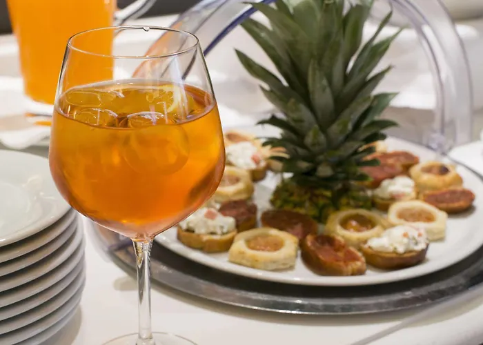 رابالو فندق 4*