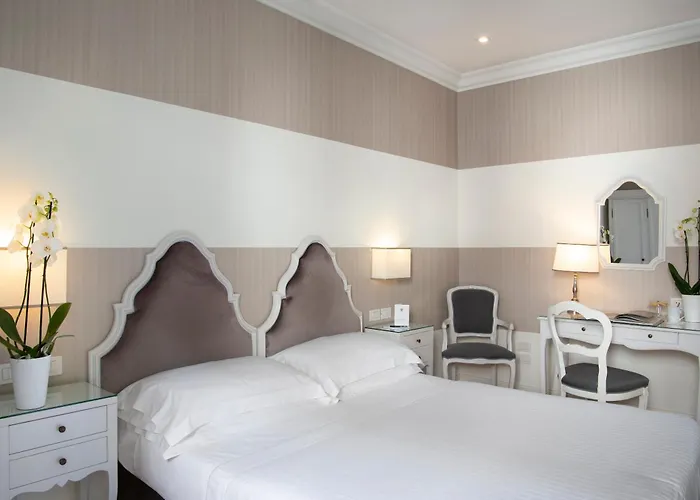 Отель Rapallo 4*